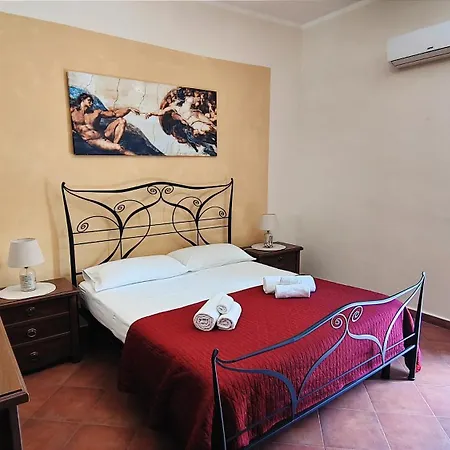 Holiday home Ruggero House *