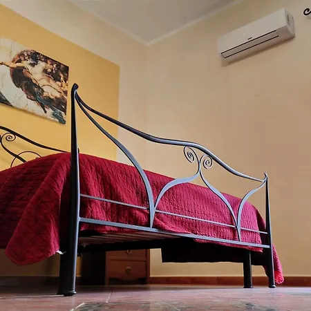 Holiday home Ruggero House