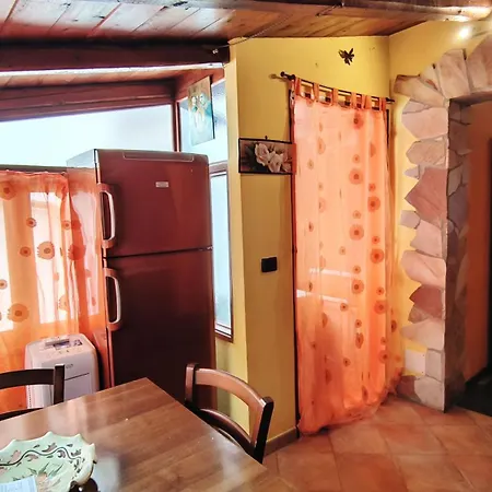 Holiday home Ruggero House *