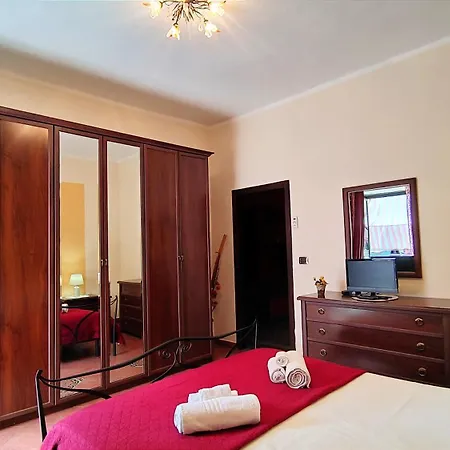 Holiday home Ruggero House